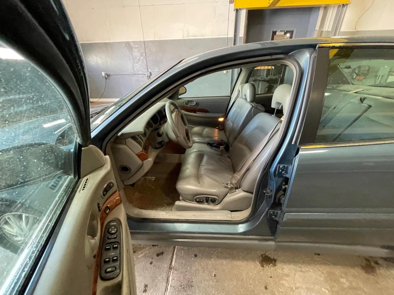 Used 2002 Buick LeSabre Limited VIN 1G4HR54KX2U205771