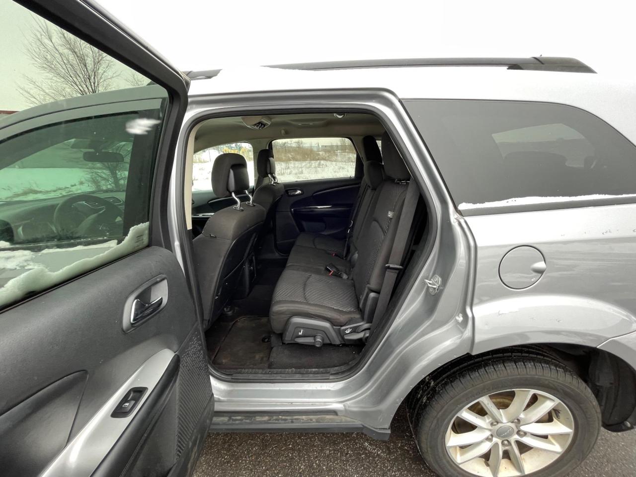 Used 2016 Dodge Journey SXT VIN 3C4PDDBG5GT135766