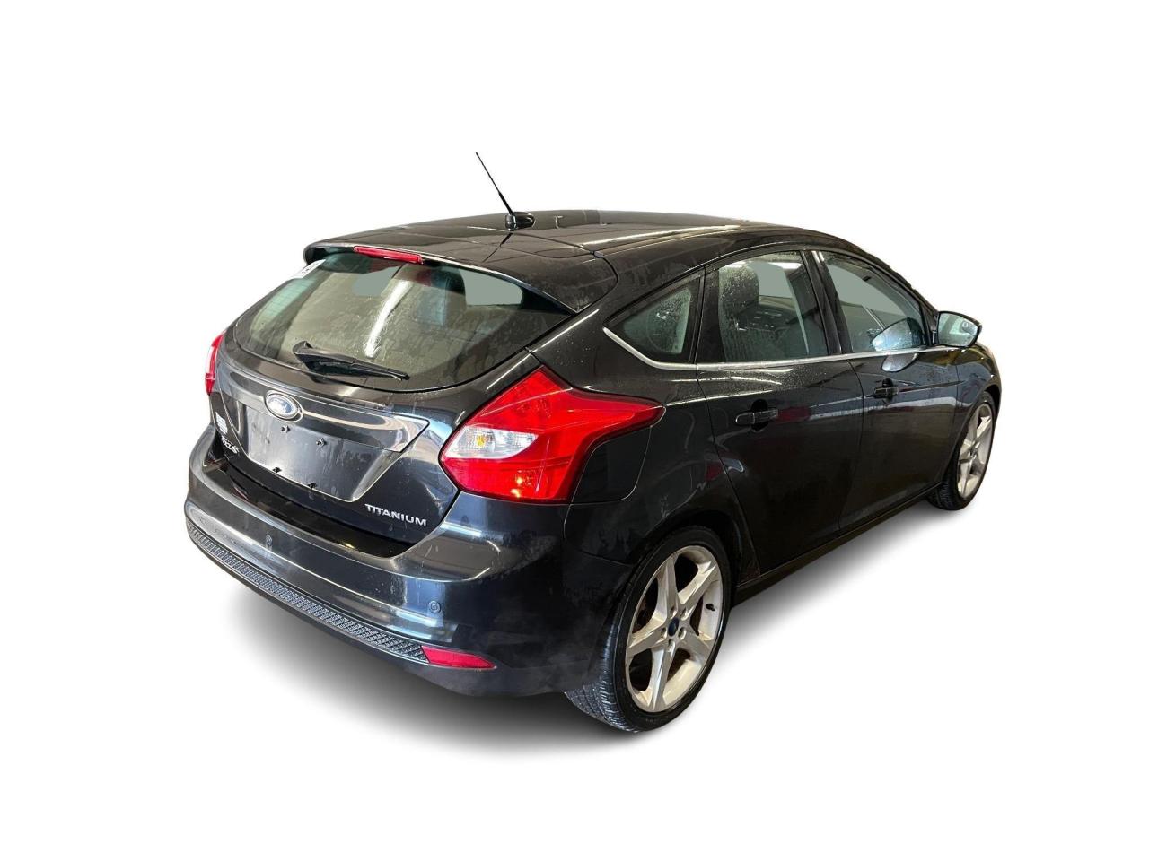 Used 2012 Ford Focus Titanium VIN 1FAHP3N24CL333918