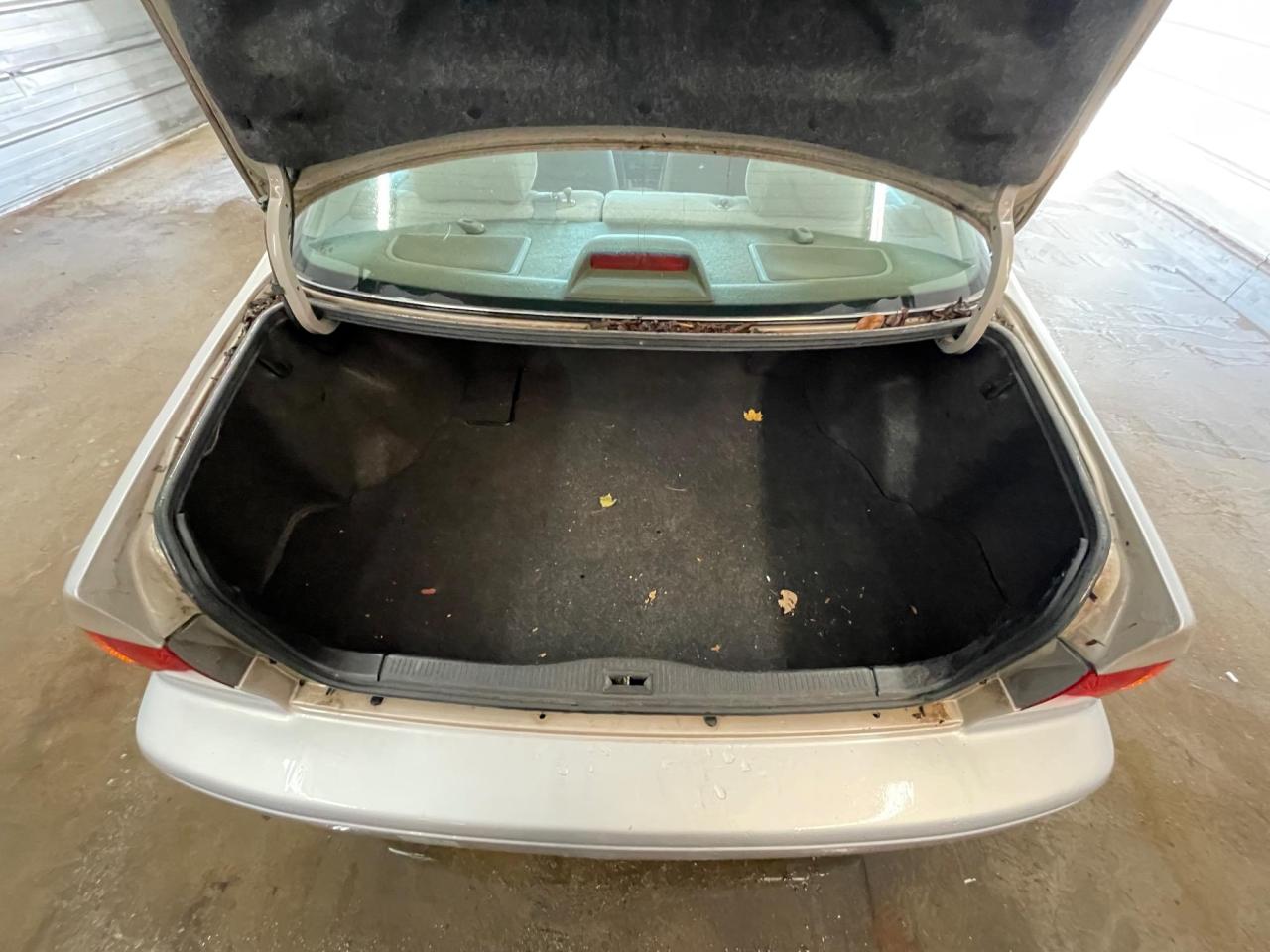 Used 2001 Toyota Camry LE VIN 4T1BG22K41U777737