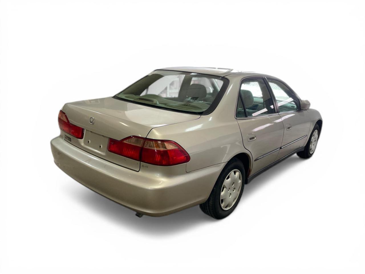 Used 1999 Honda Accord LX VIN 1HGCG5645XA068719