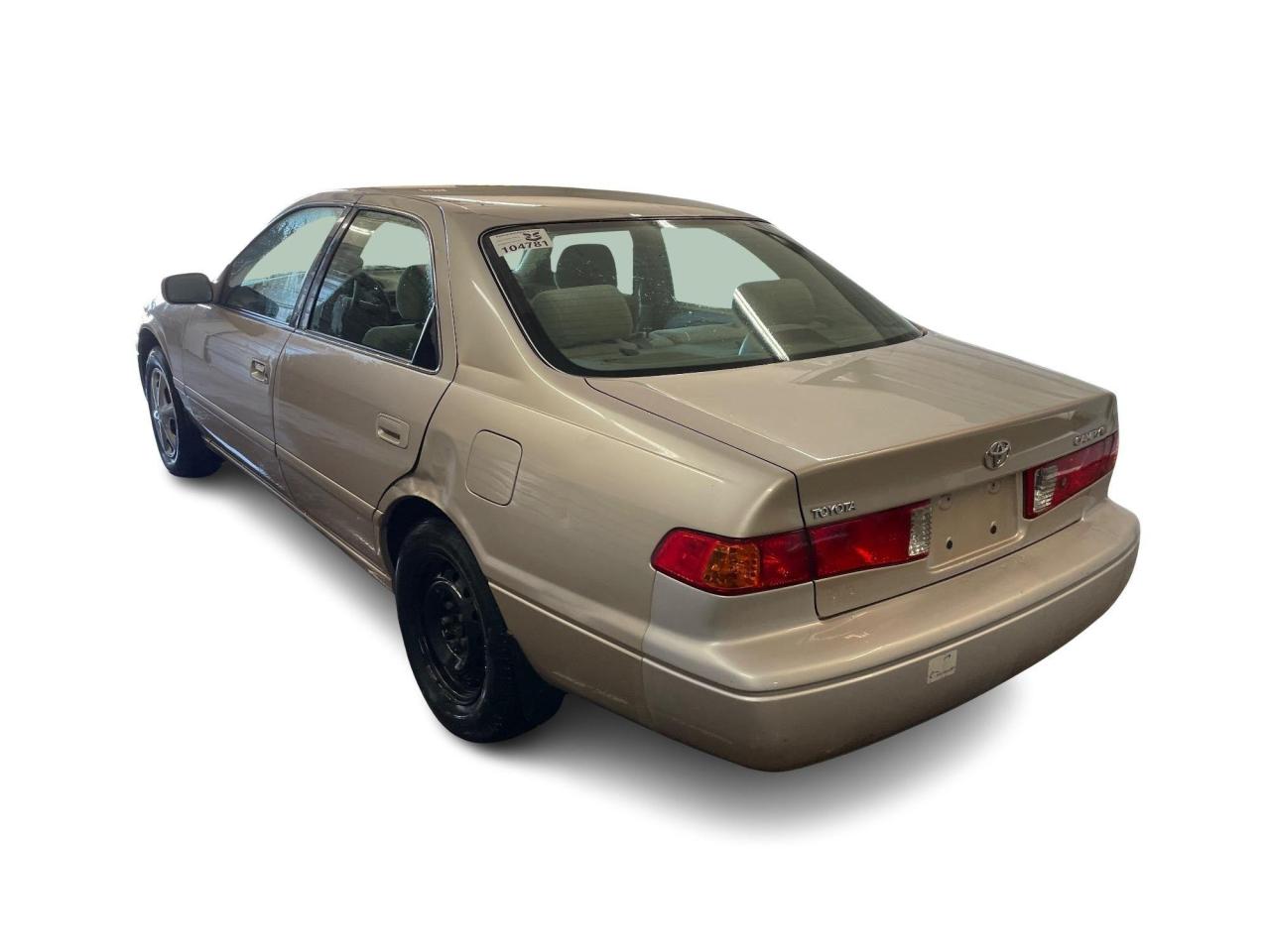 Used 2001 Toyota Camry LE VIN 4T1BG22K41U777737